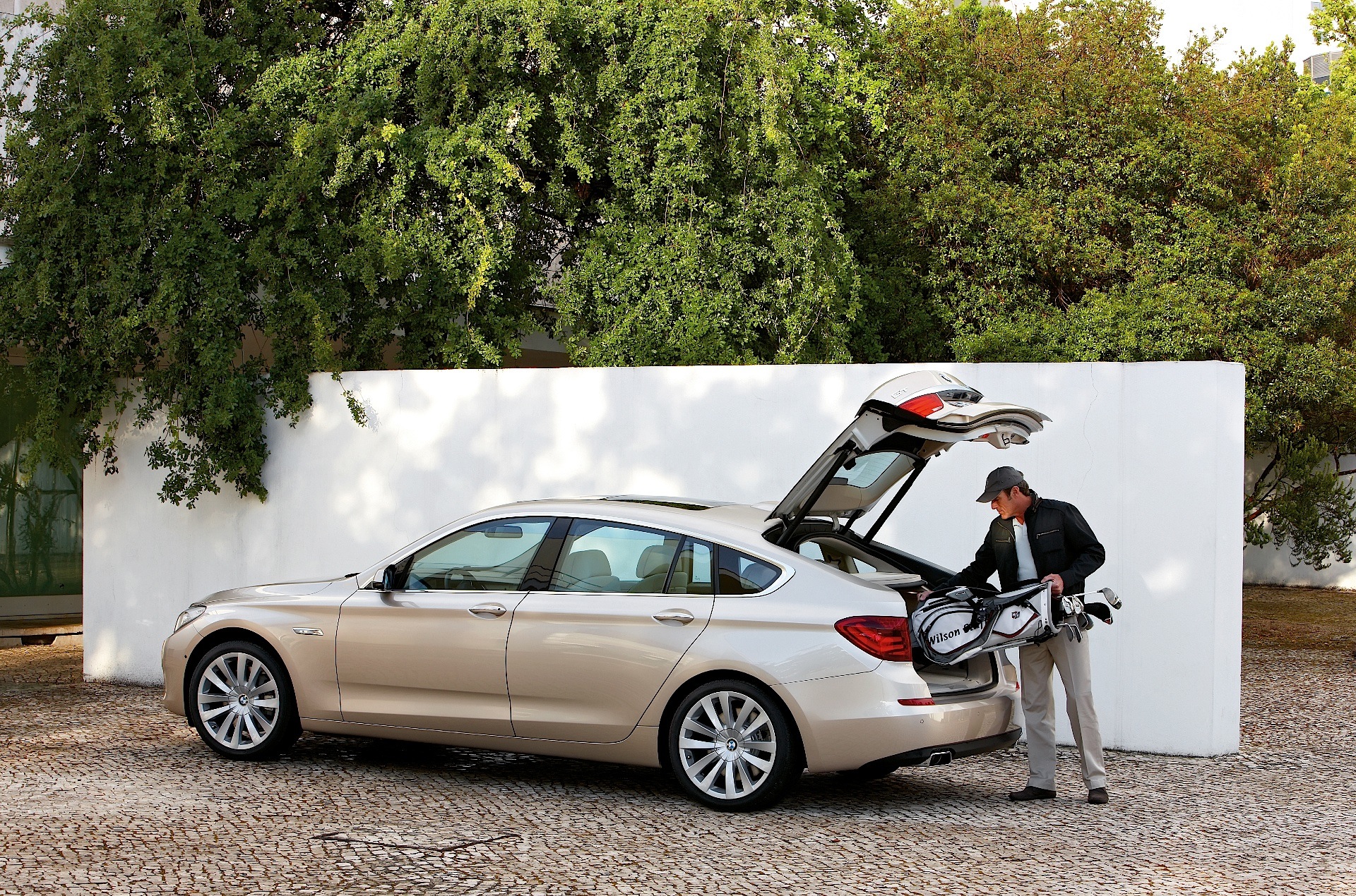 Bmw 5 Series Gran Turismo photo 38