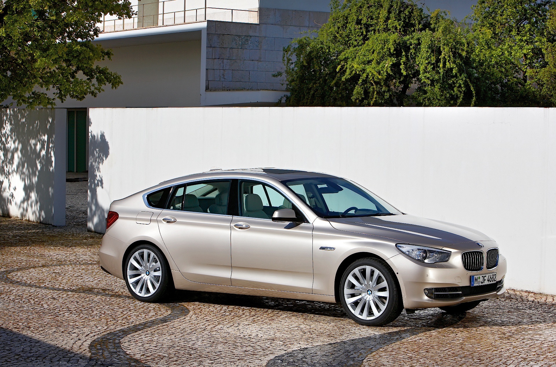 Bmw 5 Series Gran Turismo photo 45
