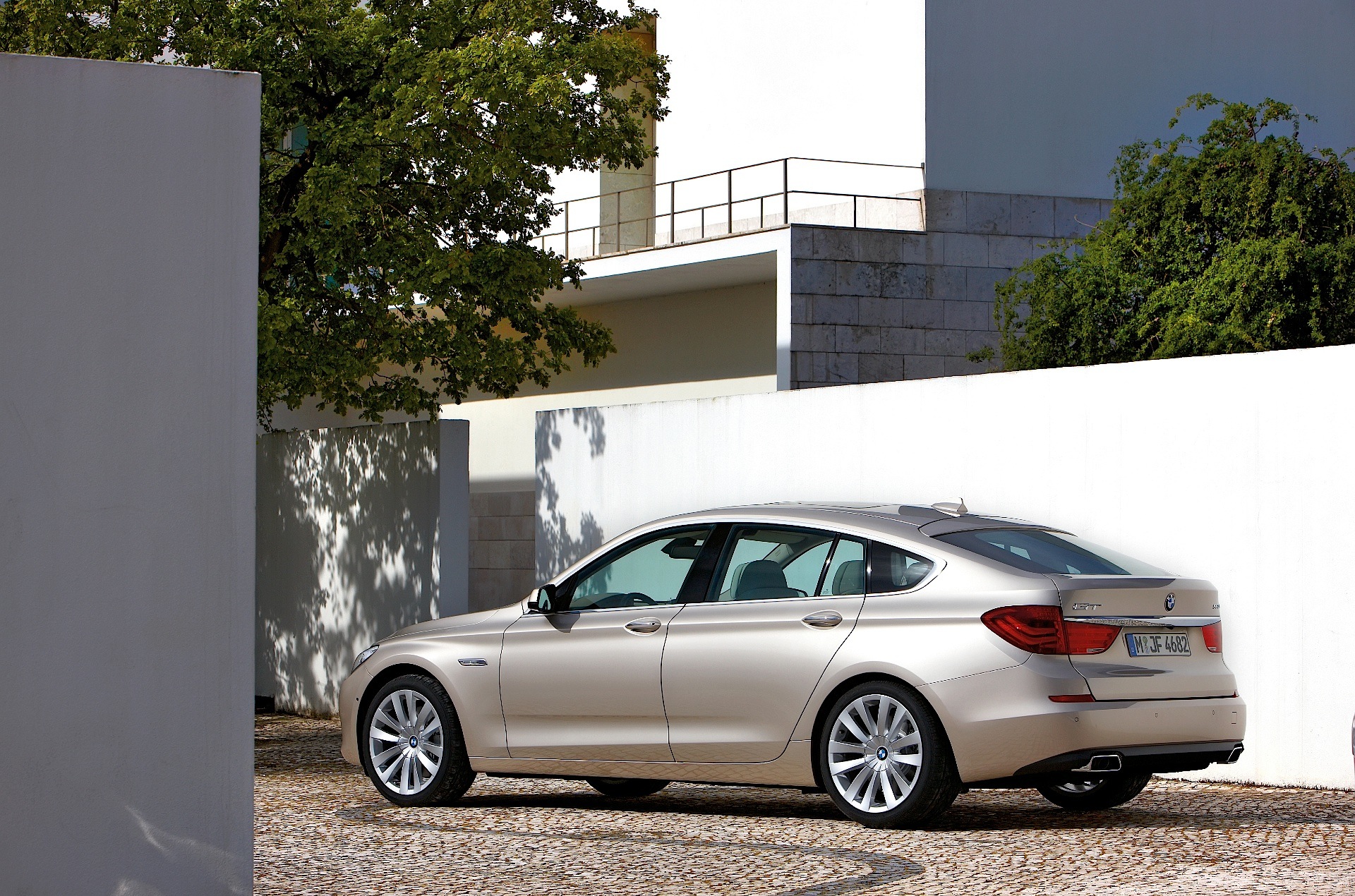 Bmw 5 Series Gran Turismo photo 47