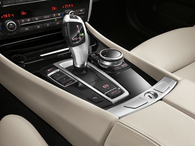 Bmw 5 Series Gran Turismo foto 38