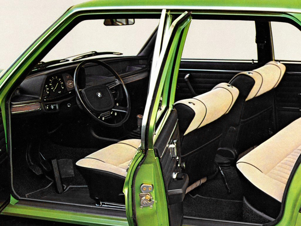 Bmw 5 Series Sedan photo 79