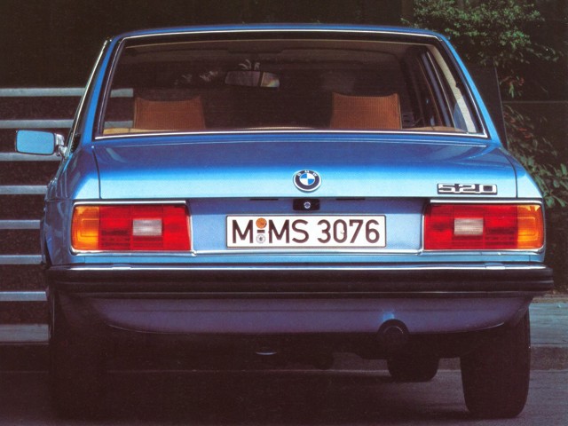 Bmw 5 Series Sedan photo 20