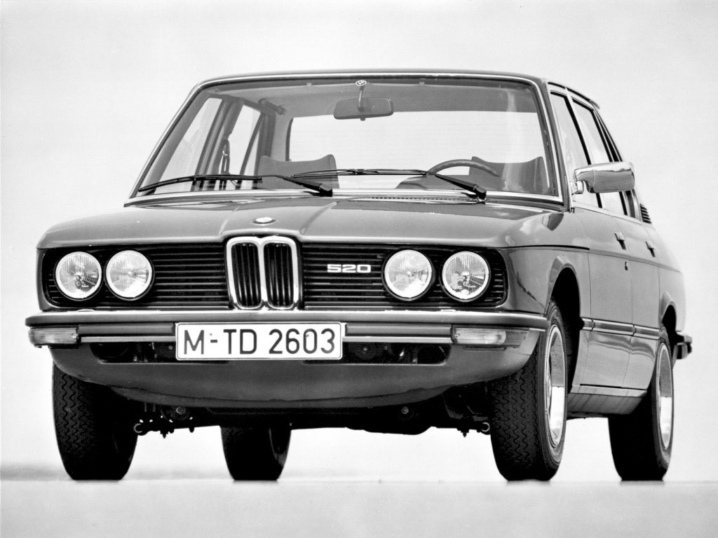 Bmw 5 Series Sedan photo 23