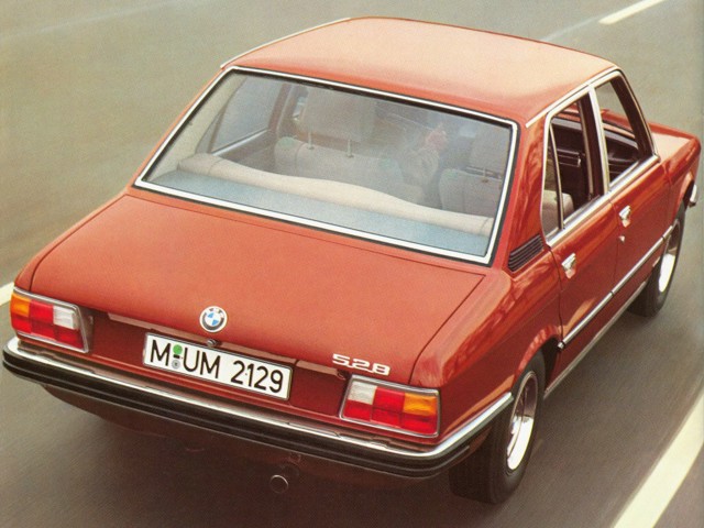 Bmw 5 Series Sedan photo 31