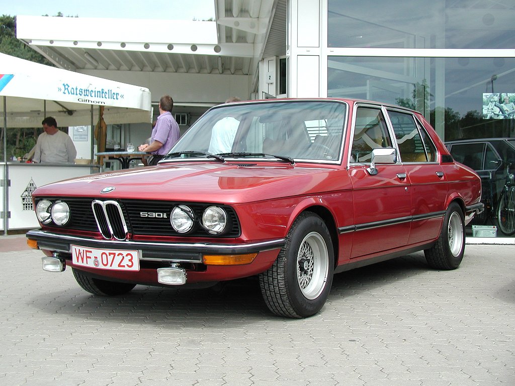 Bmw 5 Series Sedan photo 48