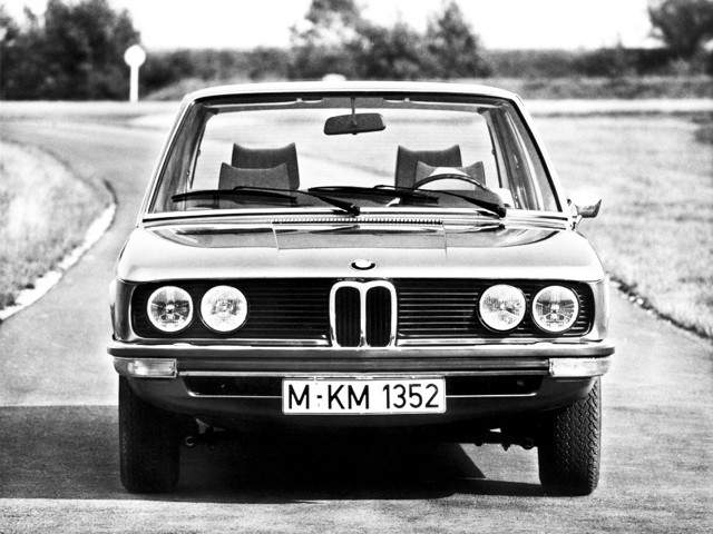 Bmw 5 Series Sedan photo 69