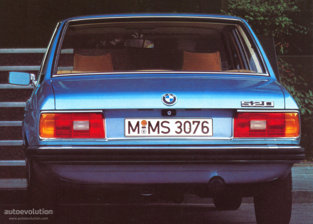 Bmw 5 Series Sedan photo 10