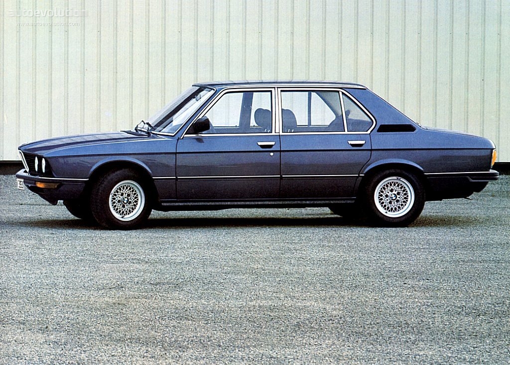 Bmw 5 Series Sedan photo 5