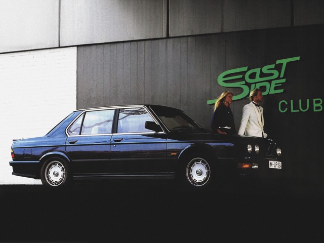 Bmw 5 Series Sedan photo 5
