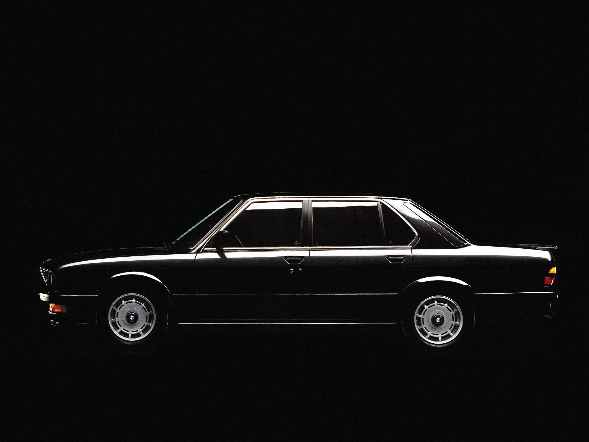 Bmw 5 Series Sedan photo 6