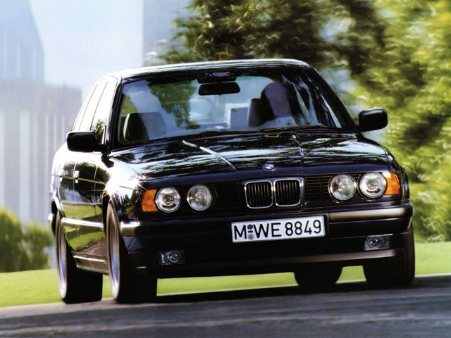 Bmw 5 Series Sedan Foto 19