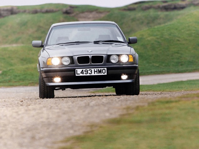 Bmw 5 Series Sedan Foto 31