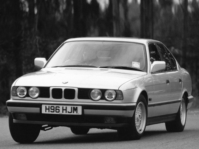 Bmw 5 Series Sedan Foto 35