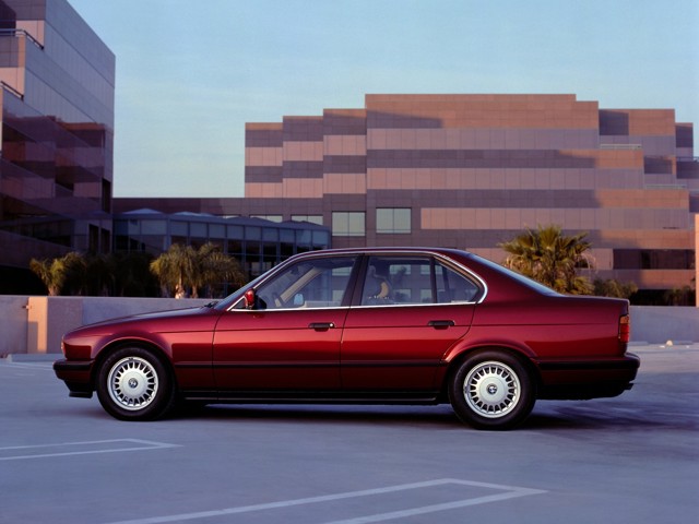 Bmw 5 Series Sedan Foto 51