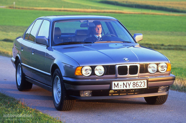 Bmw 5 Series Sedan Foto 4