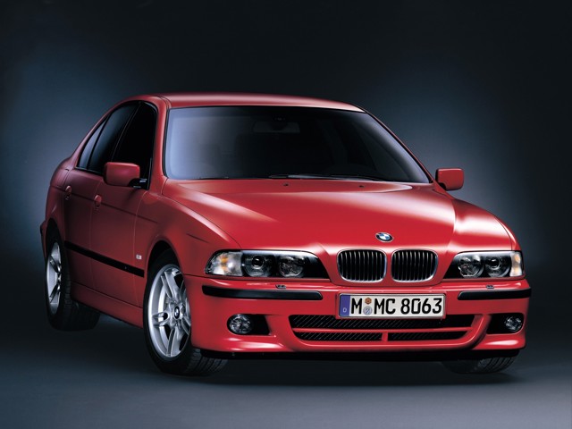Bmw 5 Series Sedan foto 34