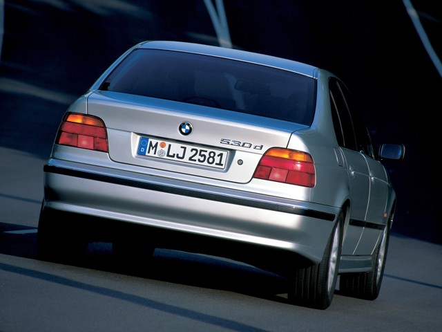 Bmw 5 Series Sedan foto 48