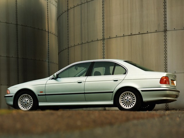 Bmw 5 Series Sedan foto 61