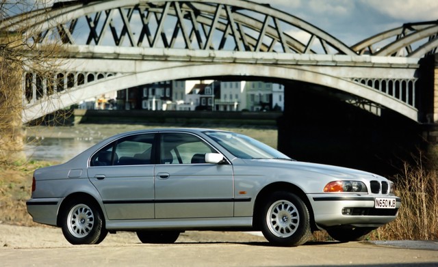 Bmw 5 Series Sedan foto 64