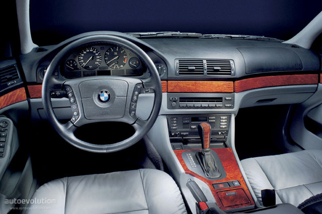 Bmw 5 Series Sedan foto 65