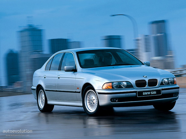 Bmw 5 Series Sedan foto 2