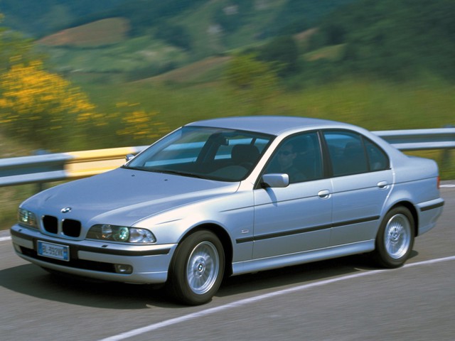 Bmw 5 Series Sedan Foto 23