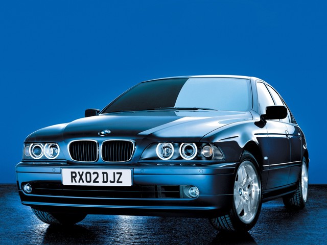 Bmw 5 Series Sedan Foto 24