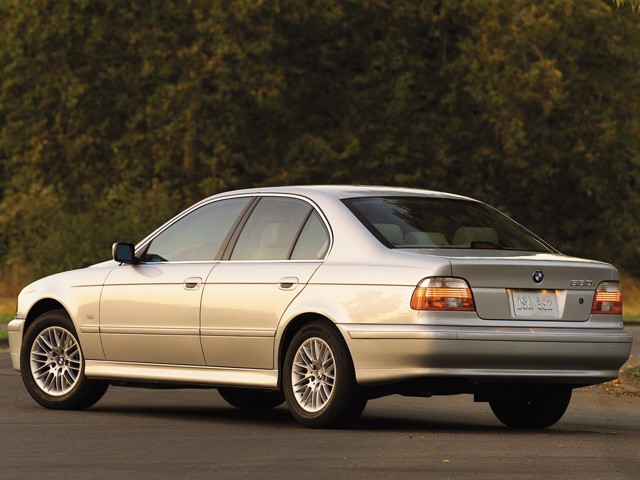 Bmw 5 Series Sedan Foto 32