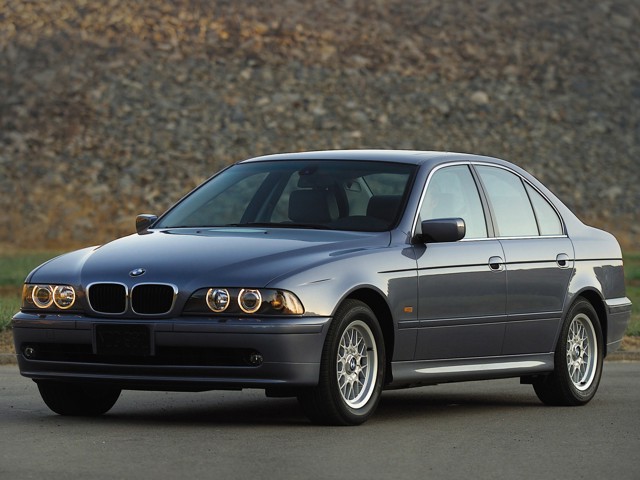 Bmw 5 Series Sedan Foto 34