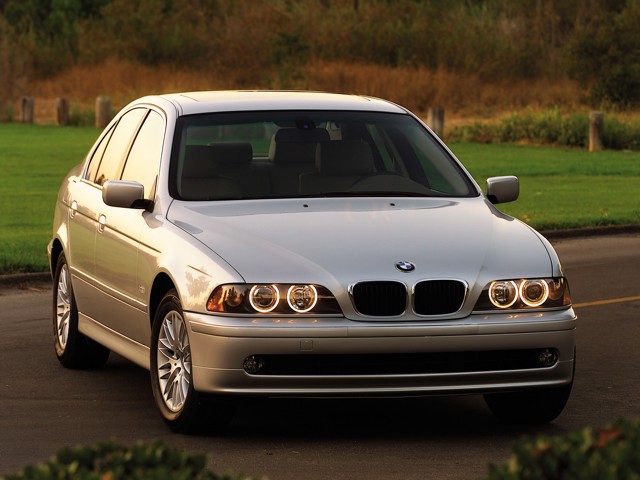 Bmw 5 Series Sedan Foto 41
