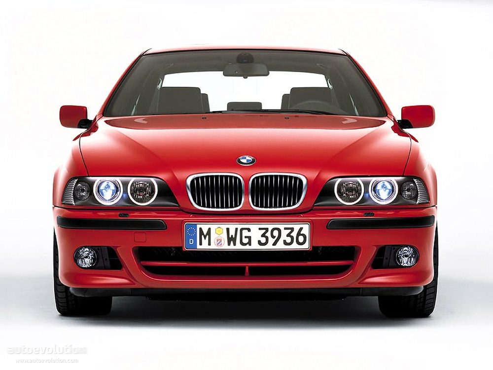 Bmw 5 Series Sedan photo 2