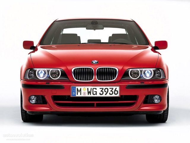 Bmw 5 Series Sedan Foto 2