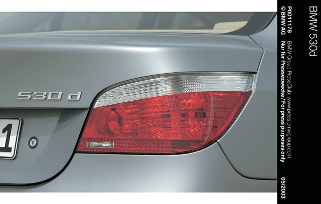 Bmw 5 Series Sedan foto 17