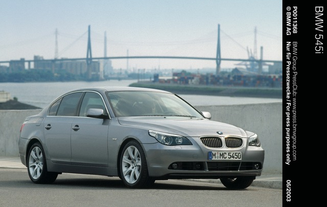 Bmw 5 Series Sedan foto 27