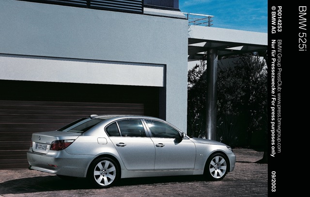 Bmw 5 Series Sedan foto 33