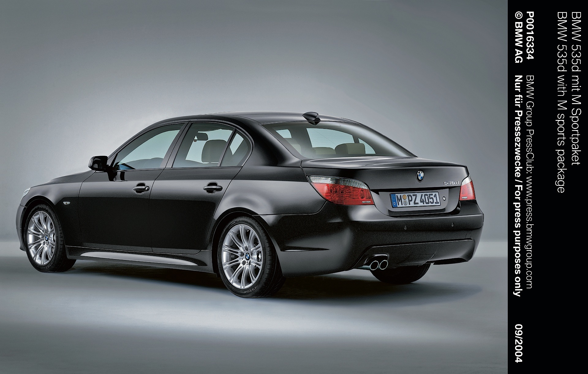 Bmw 5 Series Sedan photo 40