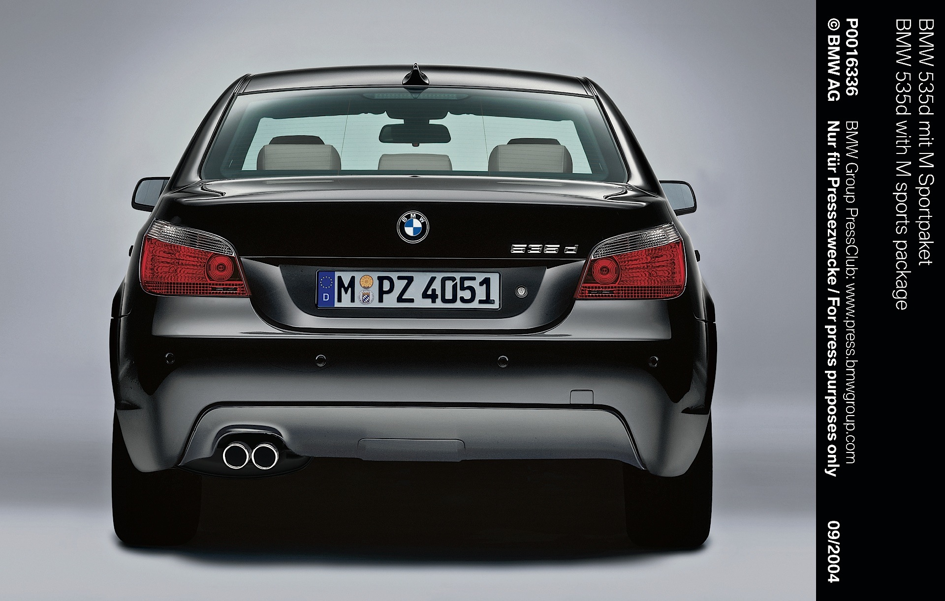 Bmw 5 Series Sedan photo 42
