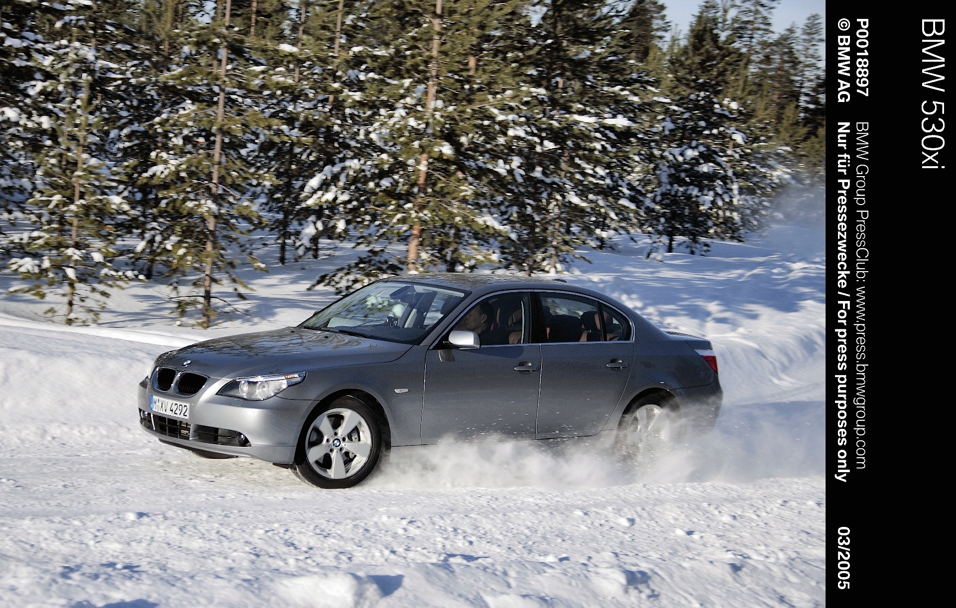 Bmw 5 Series Sedan photo 54