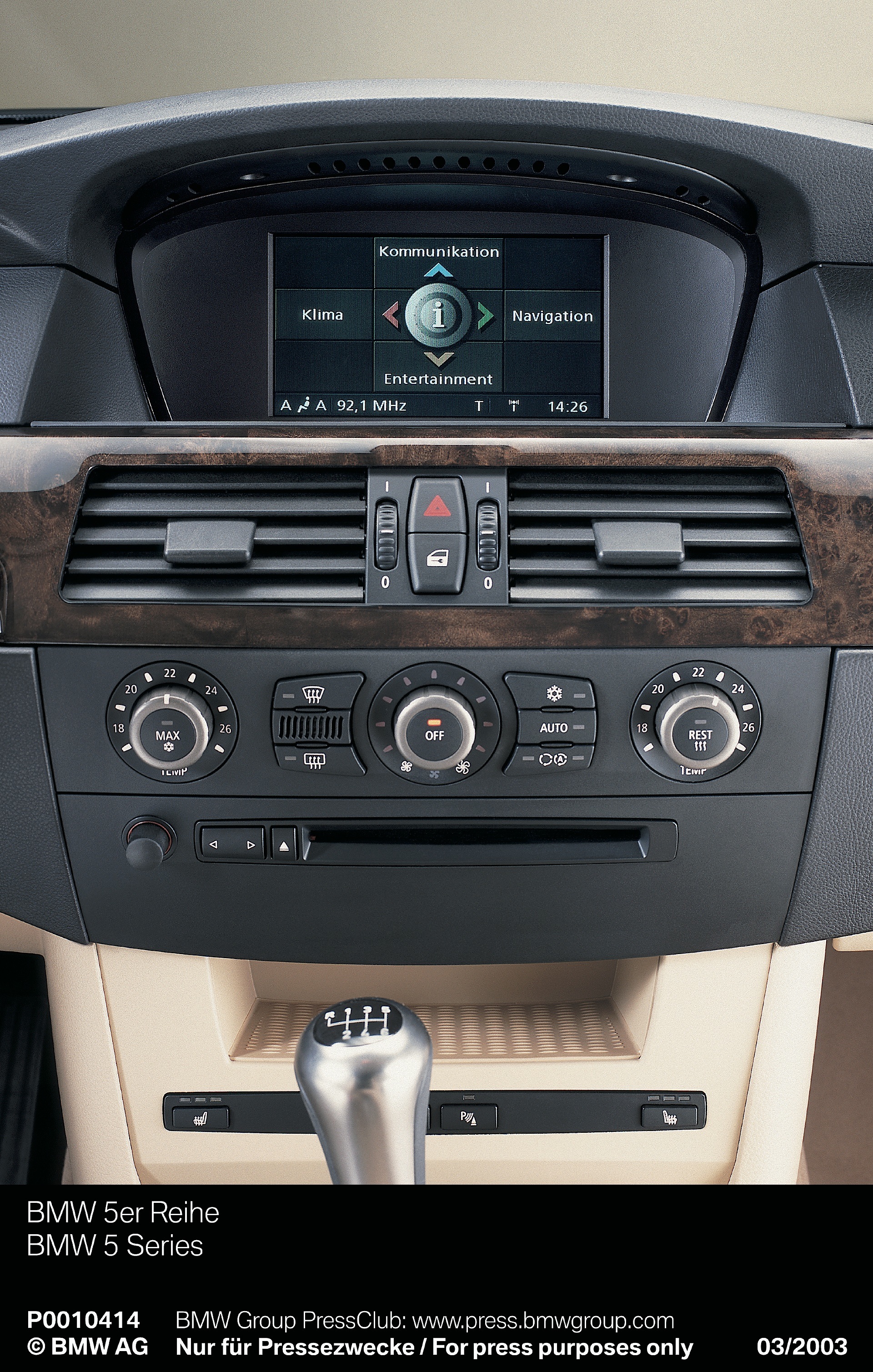 Bmw 5 Series Sedan photo 102