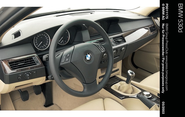 Bmw 5 Series Sedan foto 103