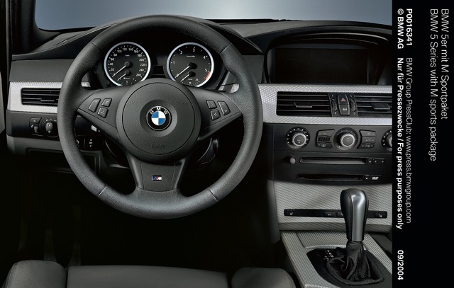 Bmw 5 Series Sedan foto 112