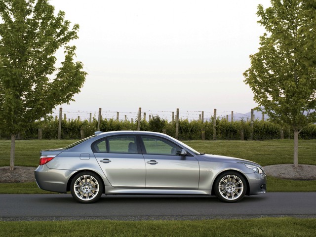 Bmw 5 Series Sedan foto 69