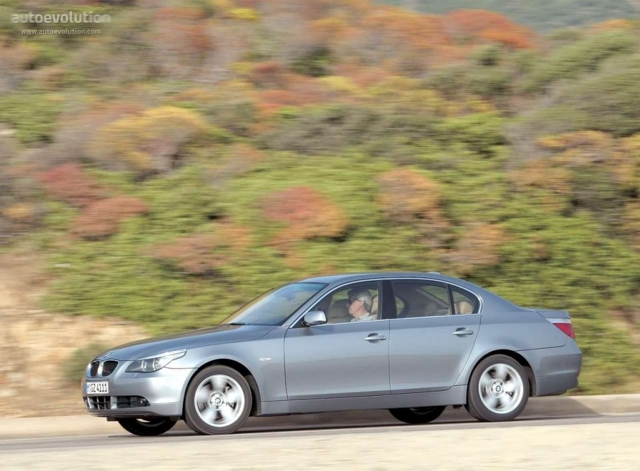 Bmw 5 Series Sedan foto 7