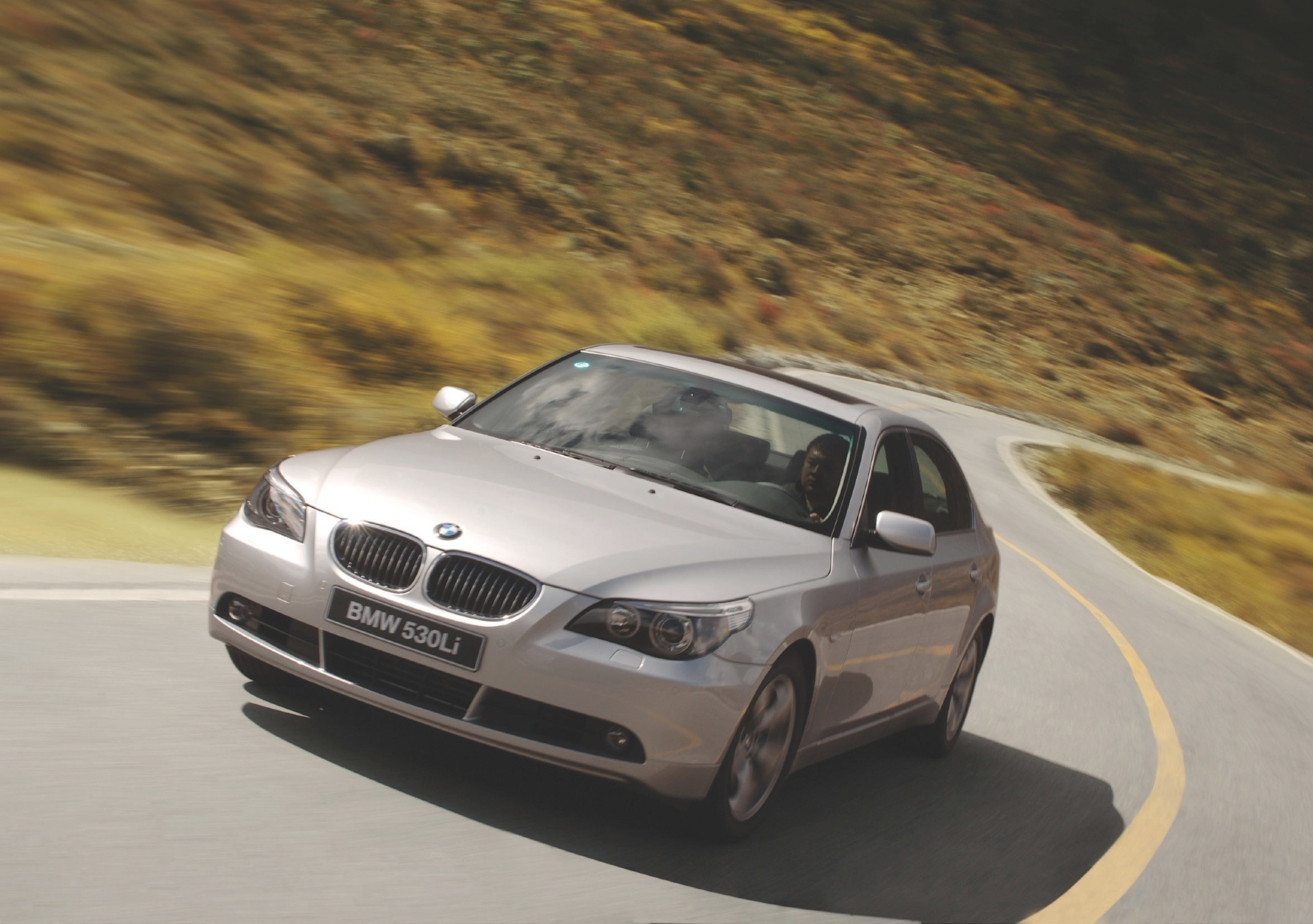 Bmw 5 Series Sedan photo 6