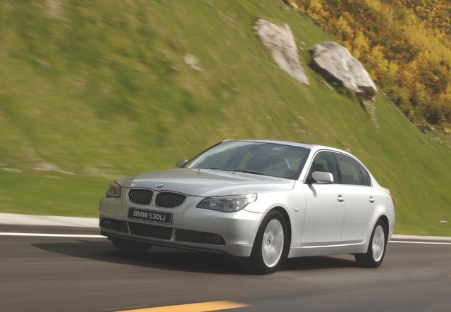 Bmw 5 Series Sedan photo 7