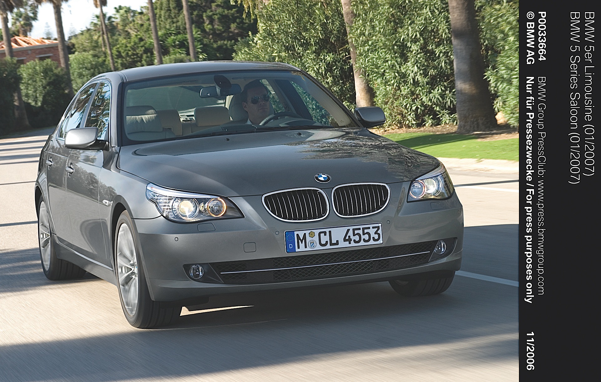Bmw 5 Series Sedan photo 15