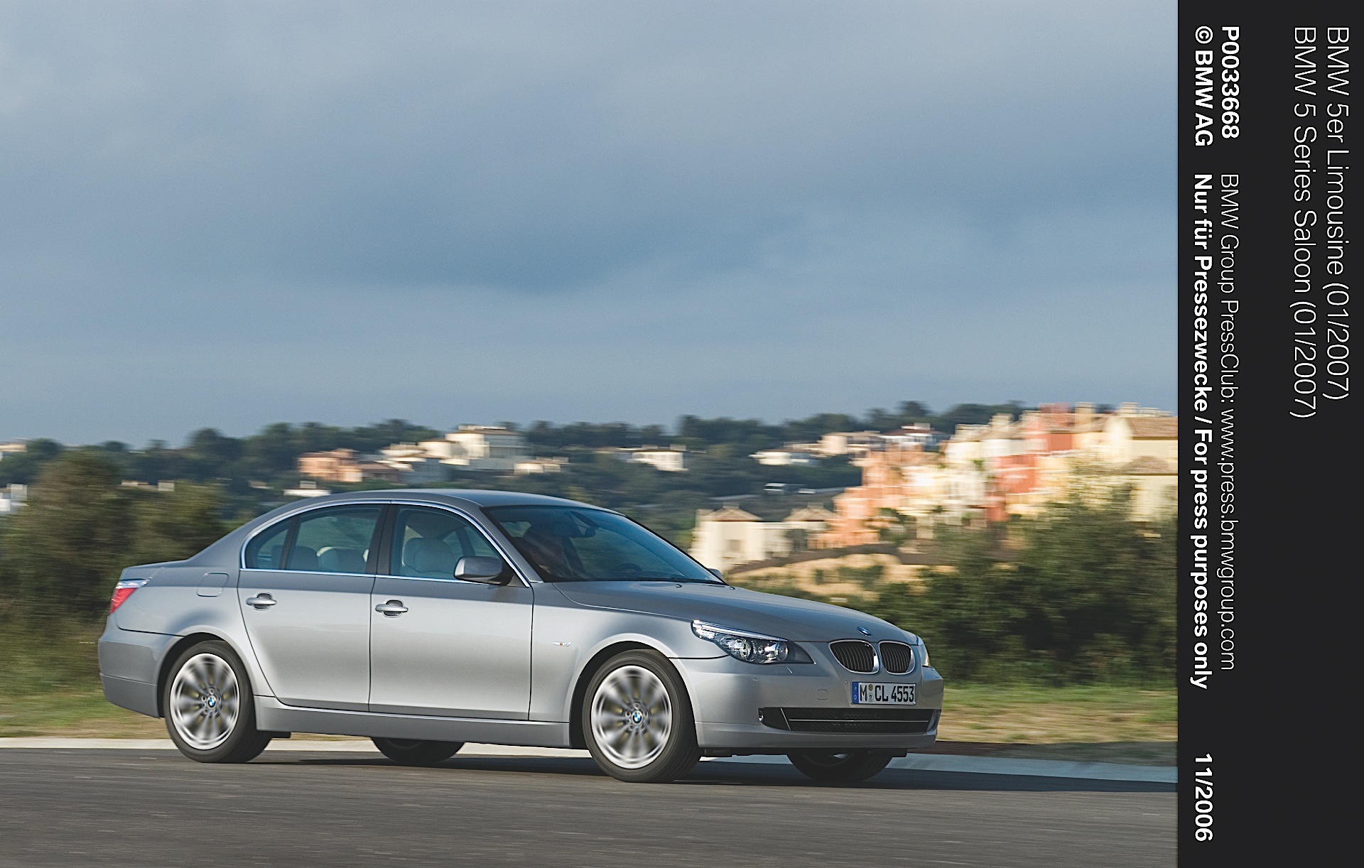 Bmw 5 Series Sedan photo 19