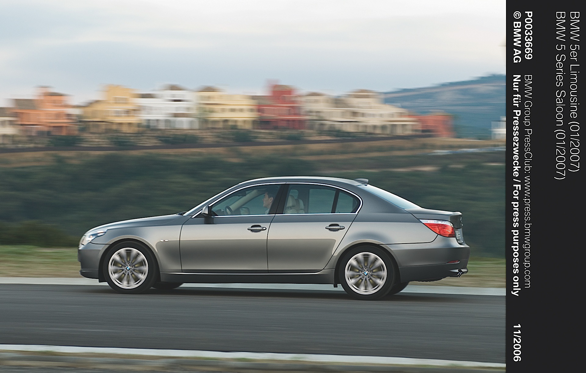 Bmw 5 Series Sedan photo 20