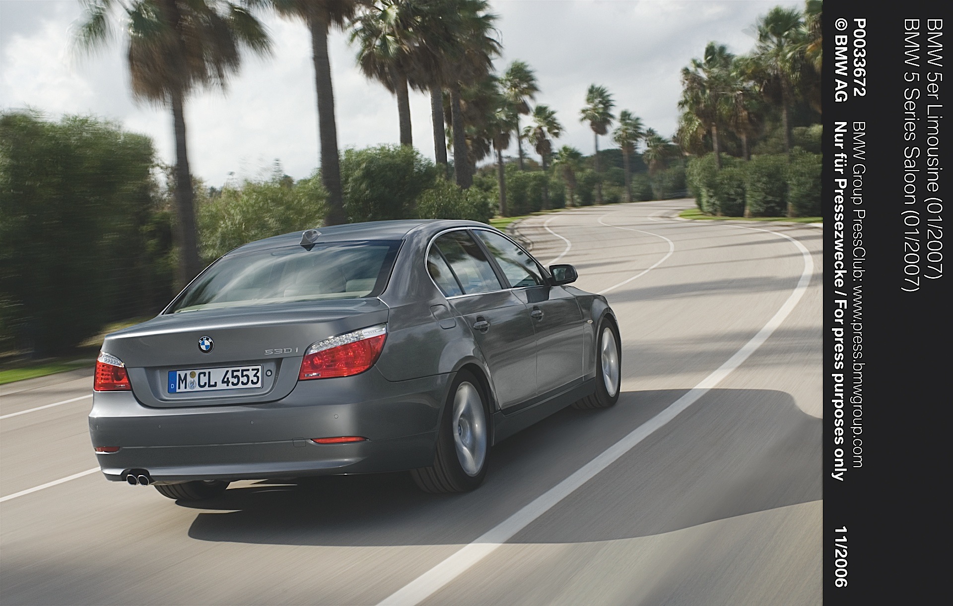 Bmw 5 Series Sedan photo 23