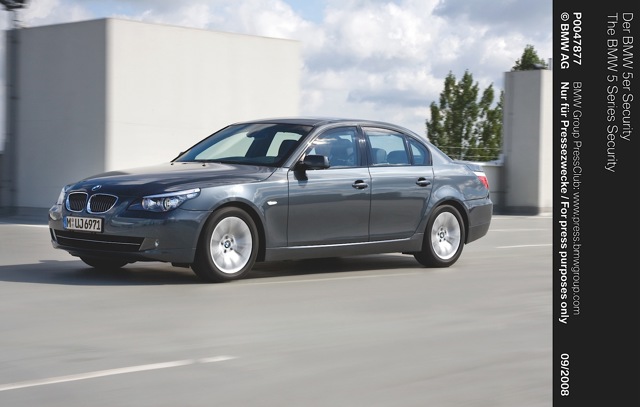 Bmw 5 Series Sedan photo 37